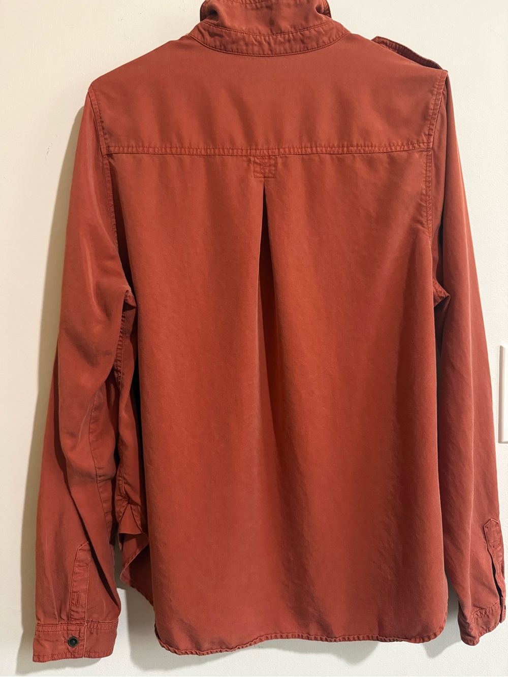 Universal Thread Women's Rust Button-Front Utility Shirt - Picture 2 of 3